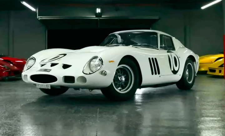 Collezione Ferrari da 200 milioni: per gestirla serve un meccanico a tempo pieno