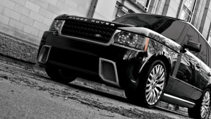 Project Kahn e Cosworth insieme per la Range Rover RS500