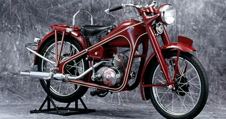 Honda: 300 milioni di motocicli prodotti in tutto il mondo