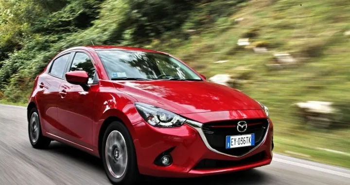 Nuova Mazda2: prova in strada