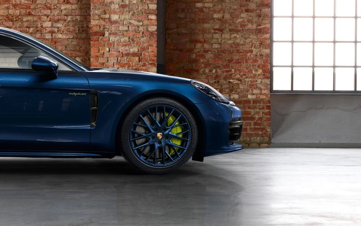 Porsche Exclusive Manufaktur: le ultime creazioni per Taycan e Panamera