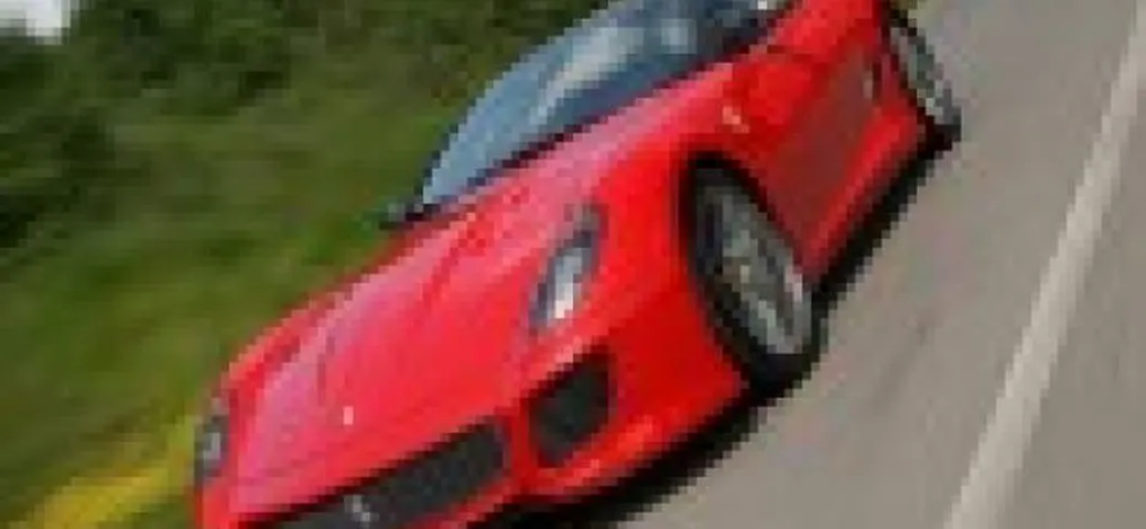 Video: Jeremy Clarkson prova la Ferrari 599 GTO