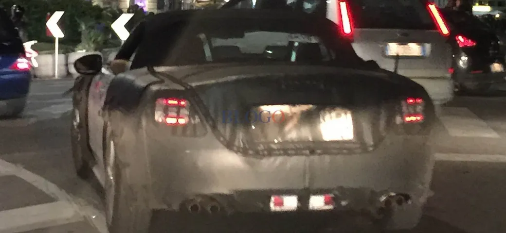 Nuova Fiat Spider: la foto spia di un lettore