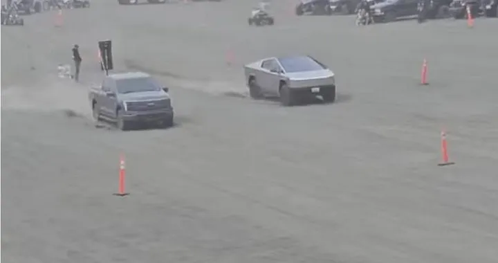 Ford F-150 Lightning vs Tesla Cybertruck: l'esito inatteso della drag race sulla sabbia | Video
