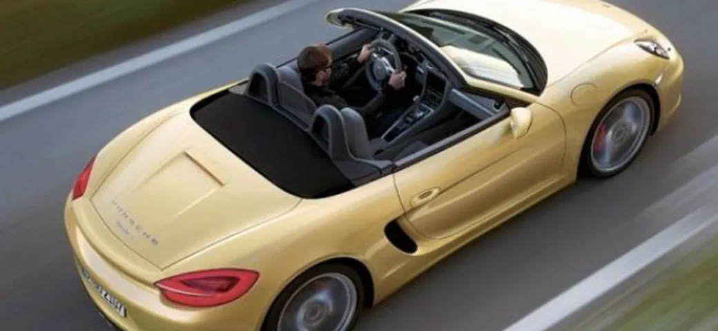 Nuova Porsche Boxster 981: prime immagini ufficiali