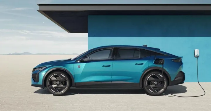 Nuova Peugeot 408 First Edition: 50 esemplari per l'Italia