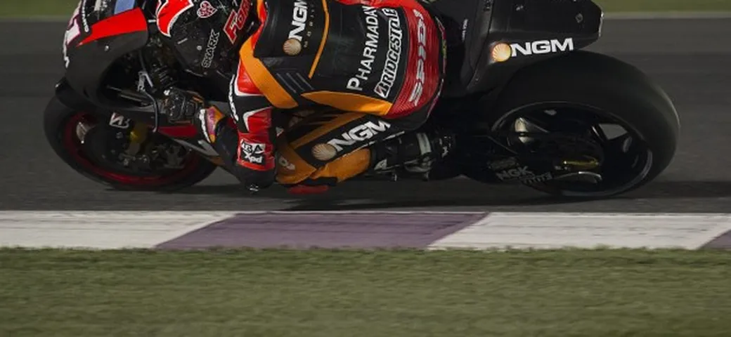 Test MotoGP Qatar LIVE: Aleix Espargarò regola Smith e il fratello Pol nel Day-1 [FOTO]