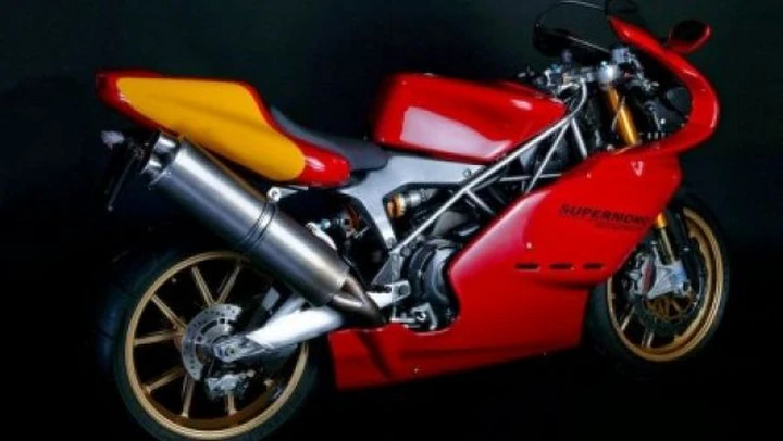 Ducati Supermono Strada 2009 by Alistair Wager