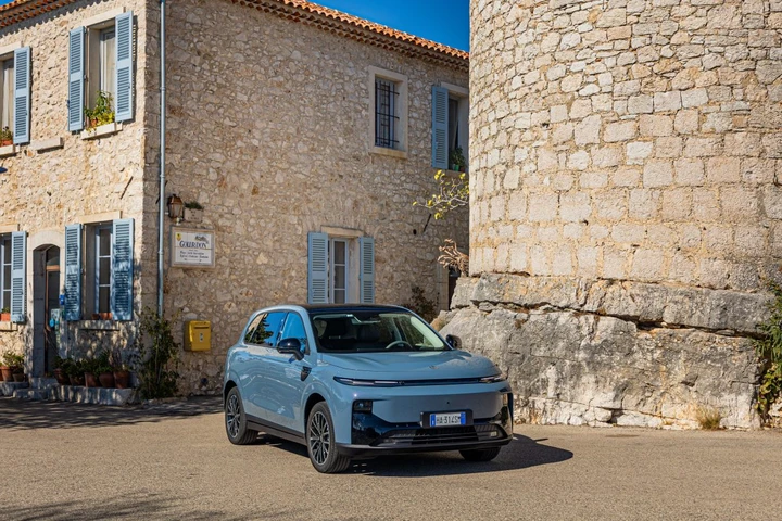 Leapmotor B10: primo contatto con il SUV elettrico