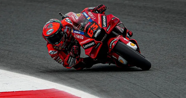 MotoGP, Assen 2022: quarta pole stagionale per Pecco Bagnaia