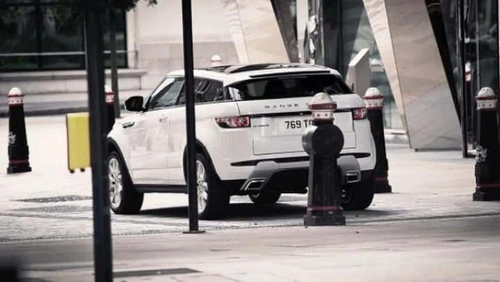 Range Rover Evoque: le foto spia del posteriore