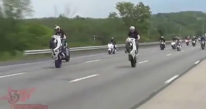 Impennata a testa in giù