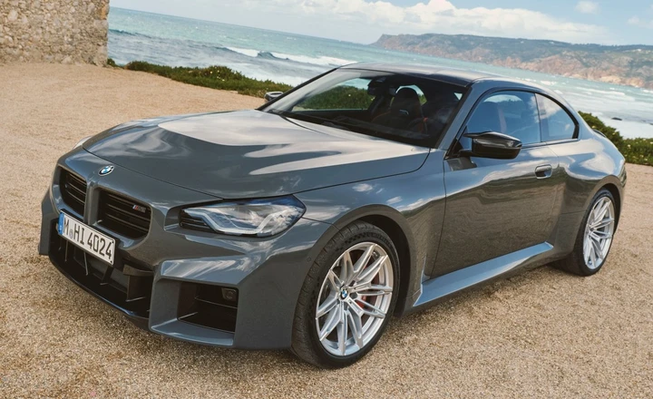 Nuova BMW M2 2025: aggiornamenti di potenza e stile