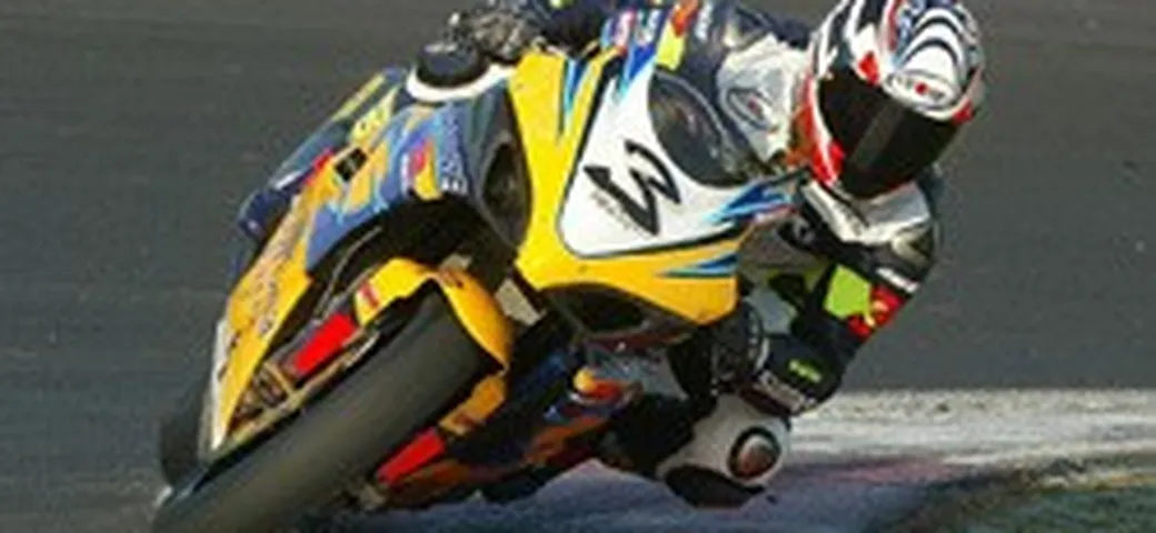 Max Biaggi termina i test a Valencia