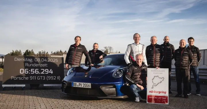 L'auto con cambio manuale più veloce al mondo