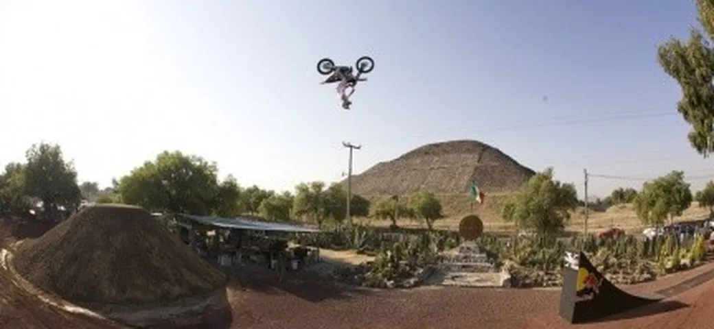 Red Bull X-Fighters: inizia la stagione!