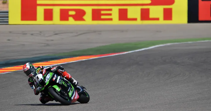 Superbike: Davies dal sogno all'incubo. Rea vince gara uno