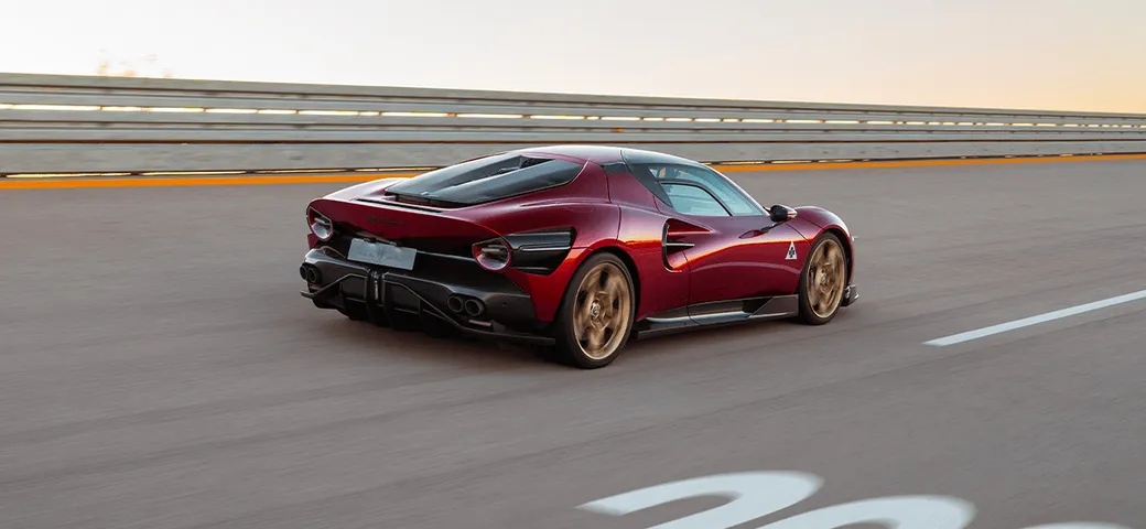 Alfa Romeo 33 Stradale: superati i test di convalida sul circuito di Nardò