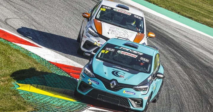 Renault Clio Cup: al Red Bull Ring in Gara 1 vince Felice Jelmini