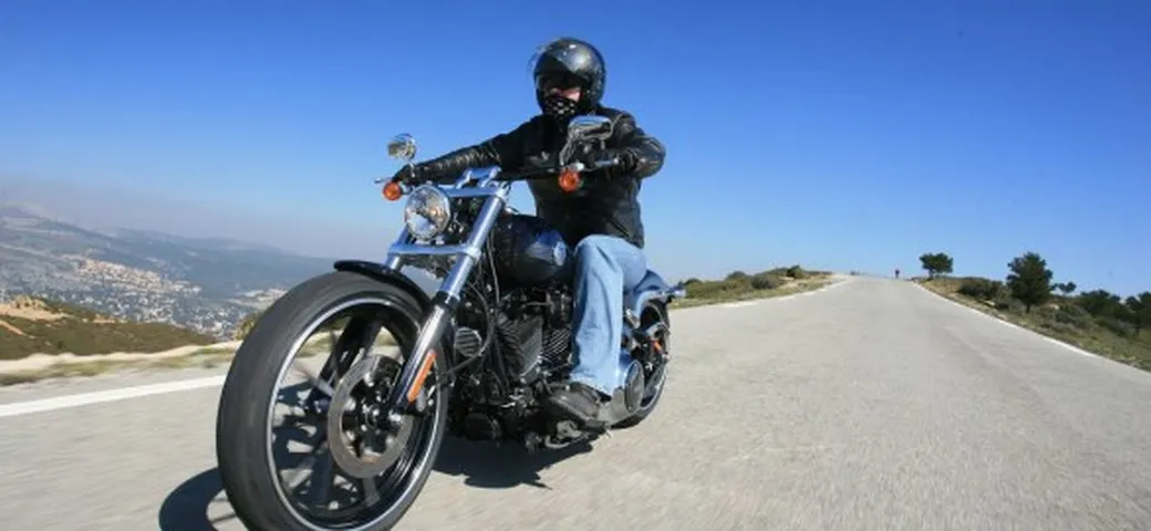 Harley-Davidson Breakout e Street Bob Special Edition: il test di Motoblog