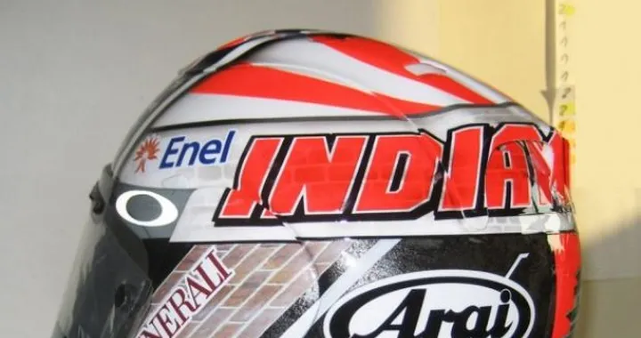 MotoGP: Nicky Hayden a Indianapolis con un casco dedicato