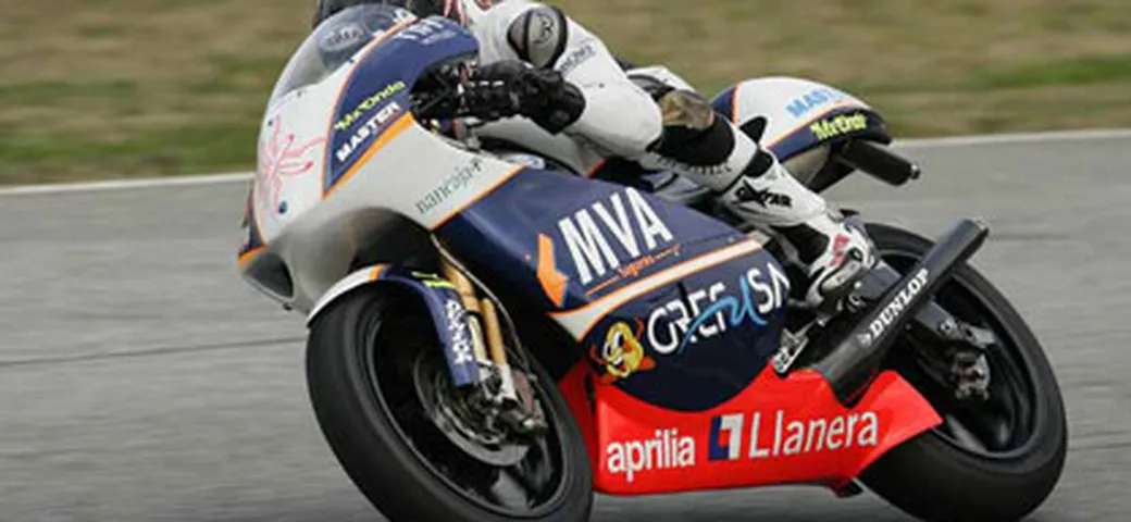Alex De Angelis e Simon su tutti nei test all'Estoril