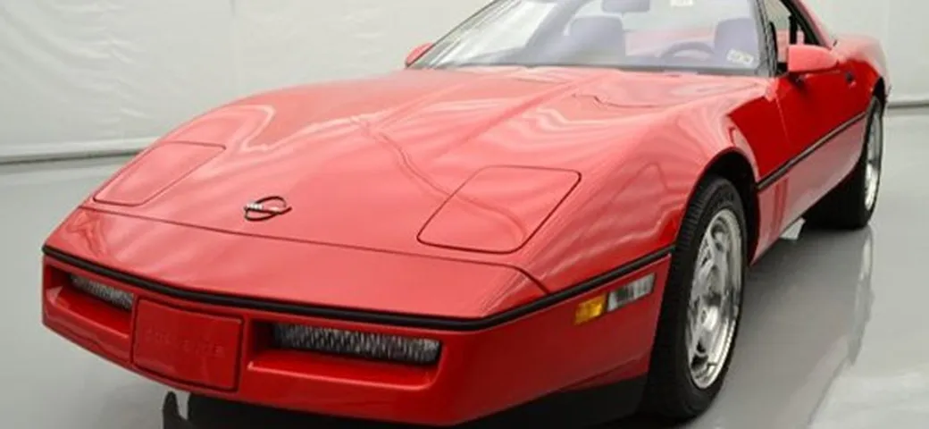 Chevrolet Corvette ZR1: in vendita un esemplare del 1990 con soli 200 km