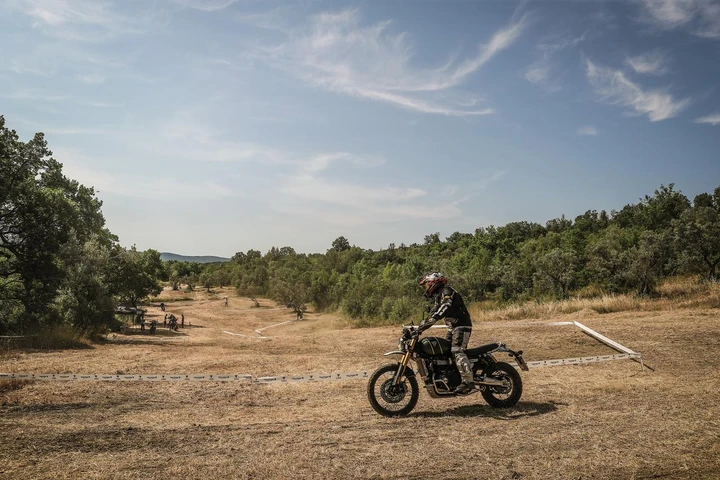 Triumph Adventure Experience Wild 2023