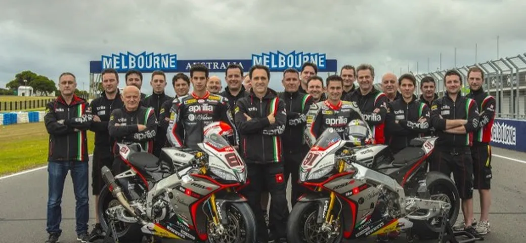 Superbike 2015: Aprilia Red Devils Team pronto al via