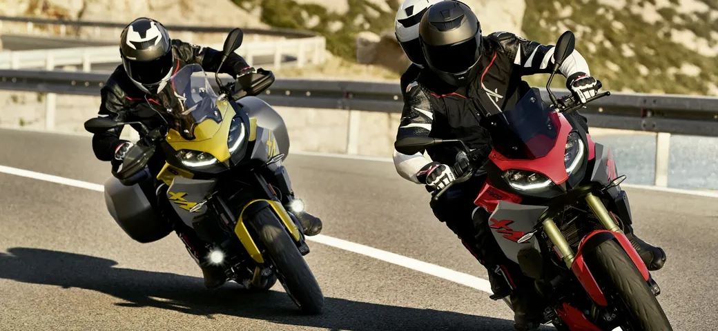 BMW F 900 R ed F 900 XR: prezzi e disponibilità
