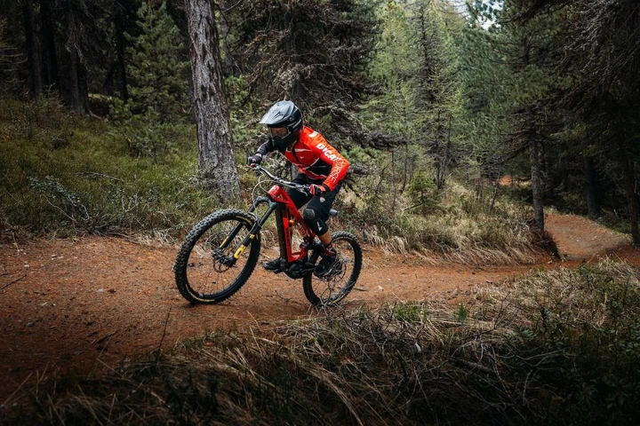 Ducati Powerstage RR Limited Edition: debutta la nuova mountain bike elettrica da enduro [FOTO]