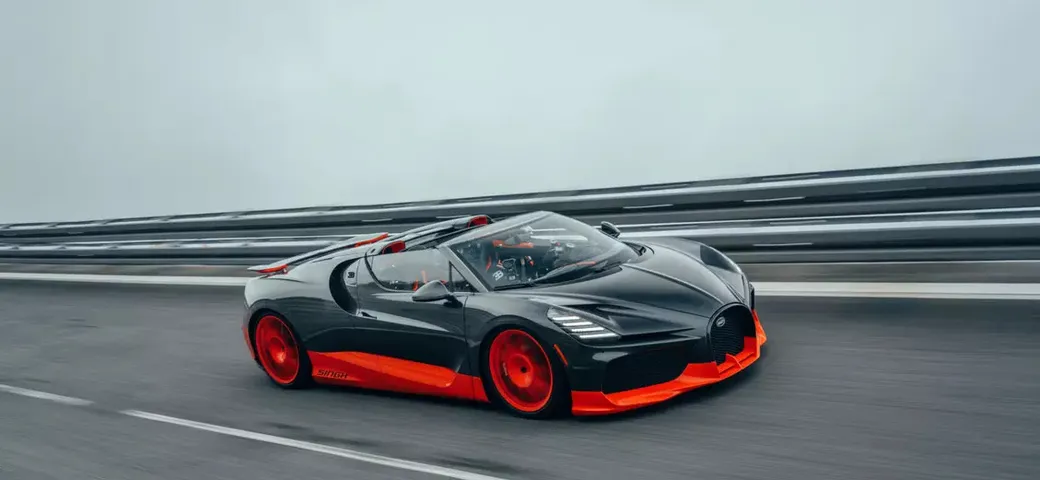 Bugatti W16 Mistral: la spider più veloce al mondo con 453,91 km/h