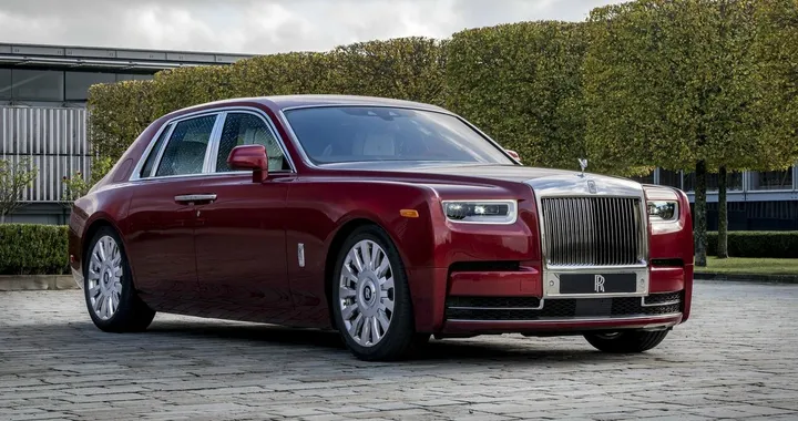 Rolls-Royce Phantom decorata da Mickalene Thomas per asta benefica