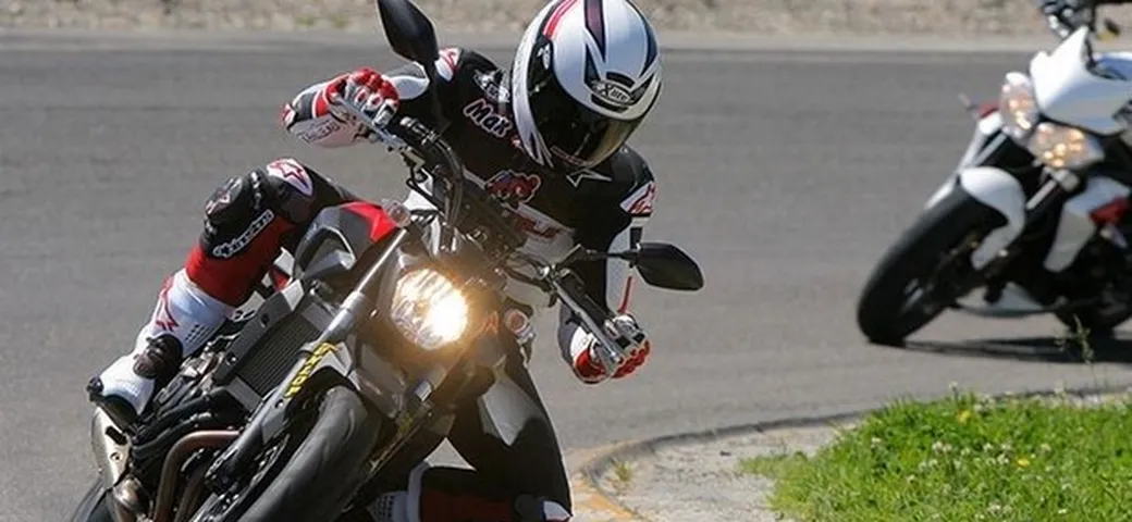 Riding On The Road: corsi di guida 1:1 curati da Max Temporali