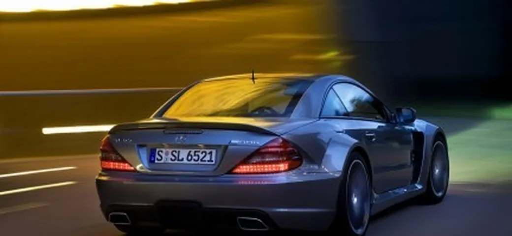 Mercedes SL 65 AMG Black Series: quasi 140 kg in più per la versione americana!