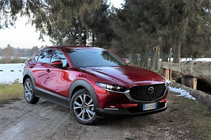 Mazda CX-30 Skyactiv-G M HYBRID 6MT: la prova su strada