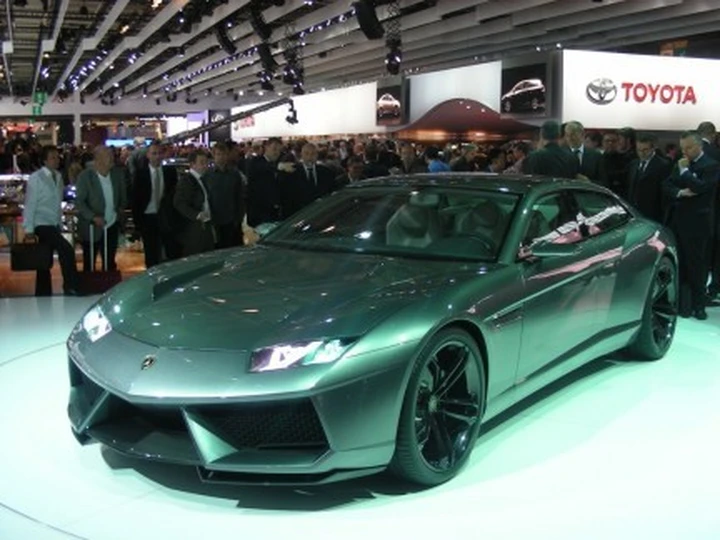 Lamborghini Estoque: potrebbe debuttare nel 2011