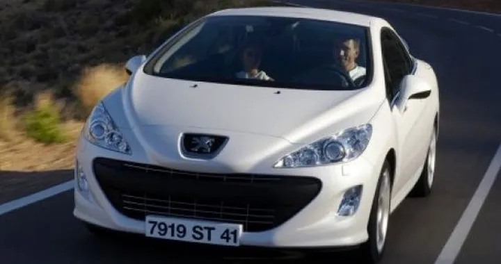 Peugeot 308 CC 1.6 THP 200 CV