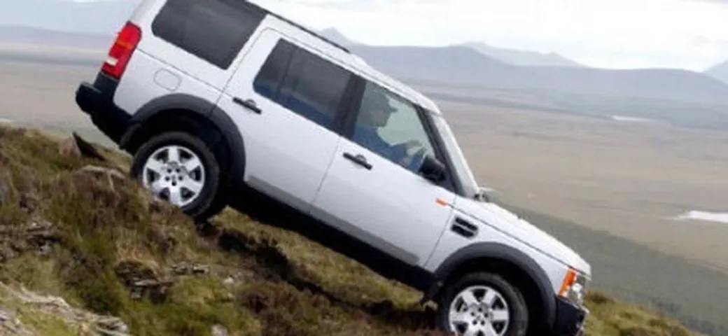 Land Rover Discovery eletto miglior 4x4 del mondo