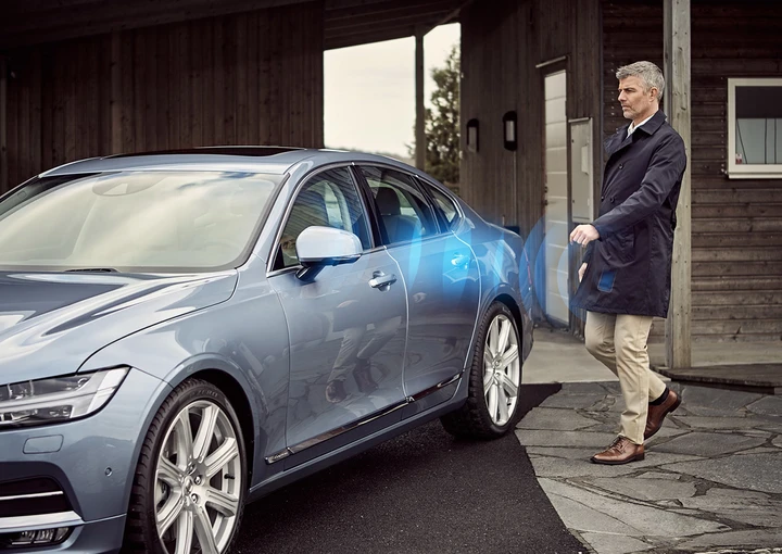 10 accessori auto imprescindibili