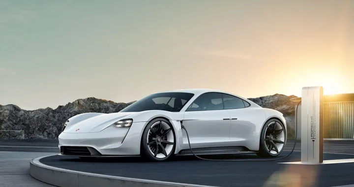 Scorporo Volkswagen: Porsche potrebbe guidare il polo del lusso