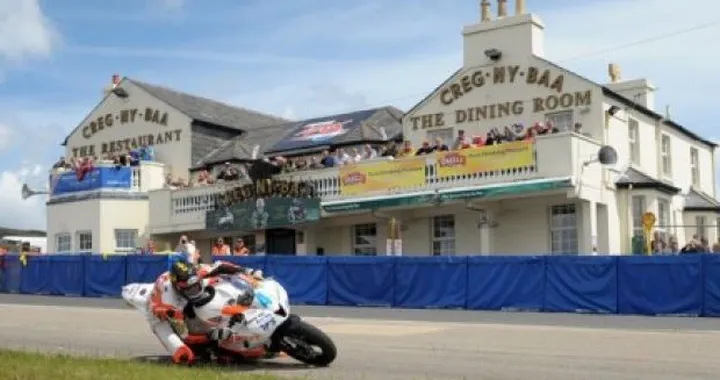 Scontro MotoGP e Tourist Trophy nel 2010: chi vincerà?