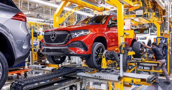 Mercedes-Benz celebra 30 anni di produzione negli USA con 5 milioni di SUV prodotti