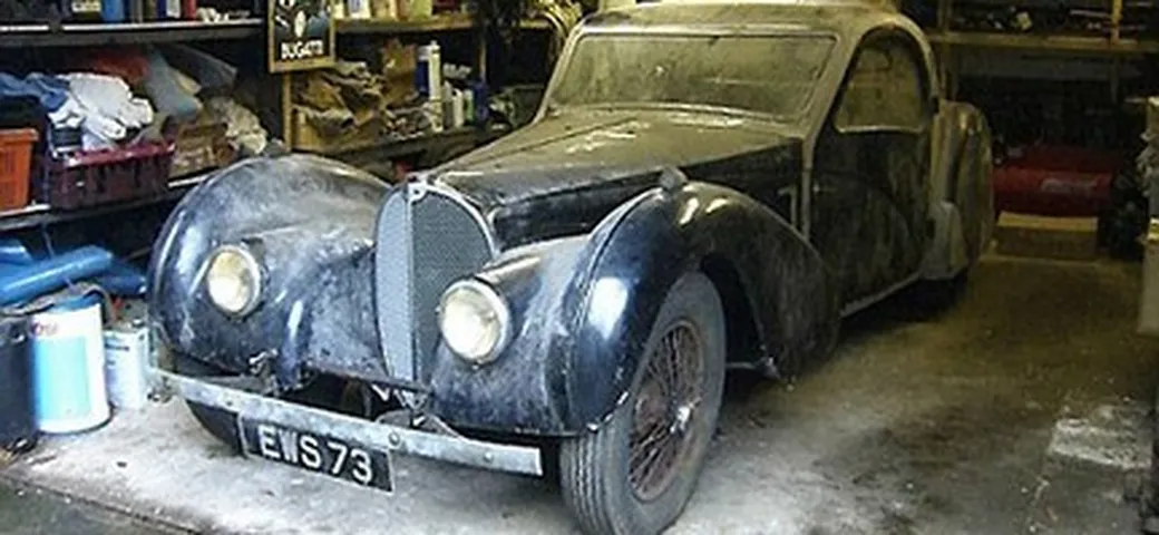 Ritrovata una Bugatti 57S Atalante: 6 milioni di Euro per gli eredi