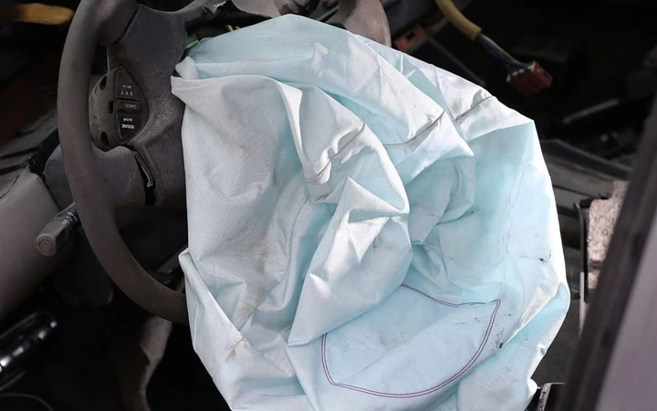 Airbag Takata, stop a 800.000 veicoli dopo nuovo incidente mortale