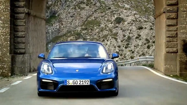 Porsche Cayman GTS: il sound del motore in video