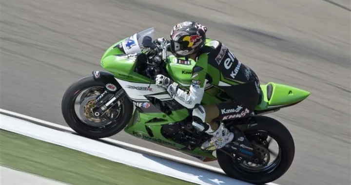 Supersport Donington 2014: ancora duello Sofuoglu-Van Der Mark nelle FP2, Zanetti 5°