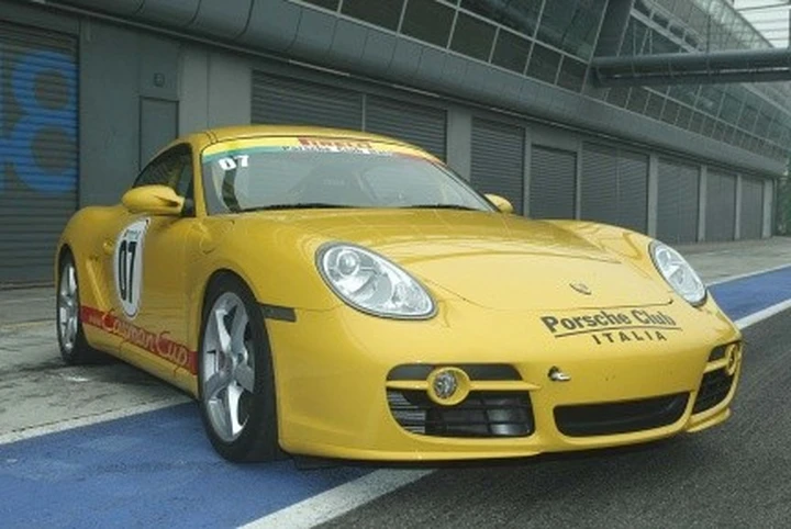 Cayman 