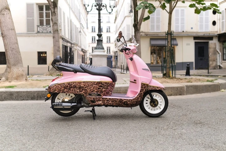 Peugeot e Manoush firmano lo scooter più glamour dell’anno