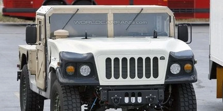 Hummer sta testando il nuovo H1